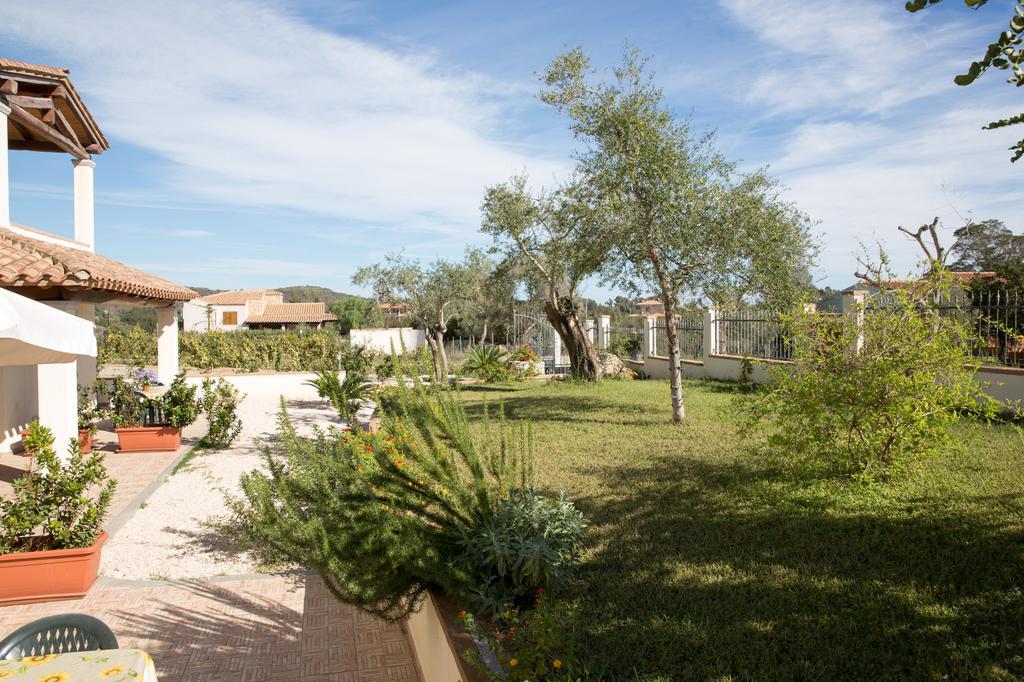 Appartamenti Torre Di Bari Bari Sardo Ngoại thất bức ảnh
