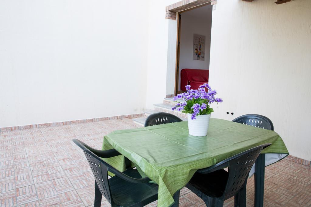 Appartamenti Torre Di Bari Bari Sardo Ngoại thất bức ảnh