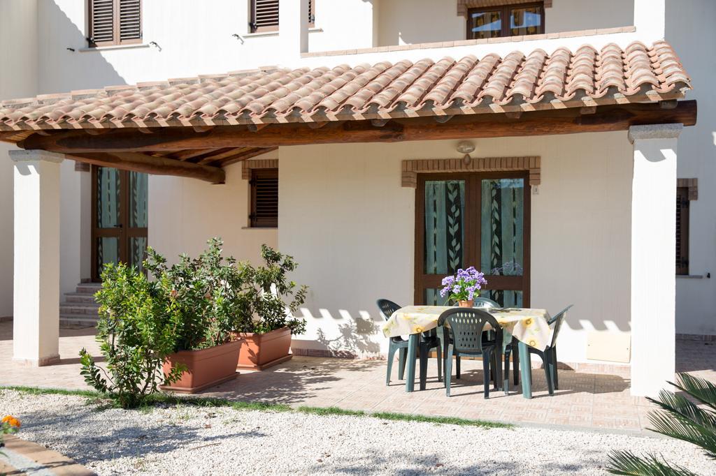 Appartamenti Torre Di Bari Bari Sardo Ngoại thất bức ảnh